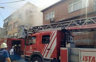 Küçükçekmece’de kadını yangından kurtarırken...