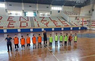 Kuran kursları arası futsalın şampiyonu Nur Camisi...