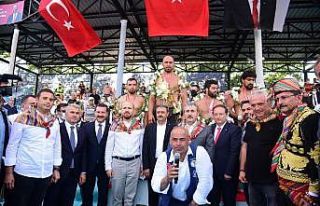 Kurtdere’de Başpehlivan Ali Gürbüz oldu