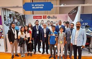 Kütahya Belediyesi, ’Genç dostu şehirler’ sergisinde