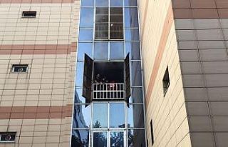 Kuyumcukent’te yangın paniği