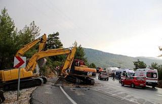 Manavgat yangınında çalışan Karaman Gönüllü...