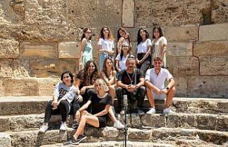 Manavgat’ta çocuklardan duygulandıran klip