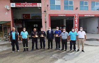 Manavgat’tan dönen itfaiye personeli ödüllendirildi