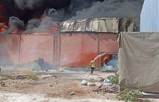 Mardin’de plastik üretim fabrikasında yangın