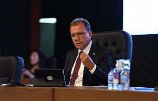 Meclis, Başkan Seçer’e Mersin Metrosu için 900...