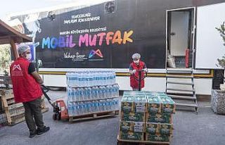 Mersin Büyükşehir Belediyesi Mutfak Tırı selzedelere...