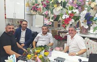 MHP Milletvekili Taşdoğan esnafın nabzını tutuyor