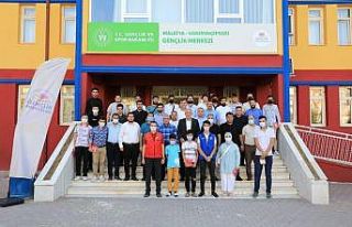 Milletvekili Kahtalı ve Başkan Güder gençlerle...