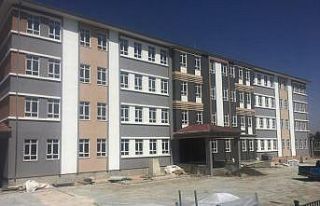 Milli Eğitim Bakanı Özer’den Van’a yatırım...