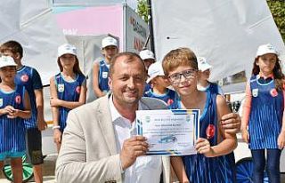 Minik yelkenciler sertifika heyecanı yaşadı