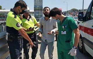 Motosiklet sürücüsü kazada yaralandı