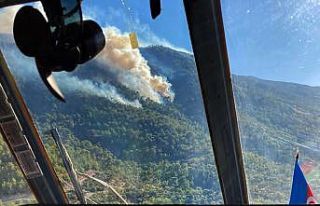 Muğla’da 4 noktada yangınlar devam ediyor