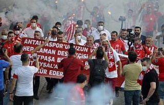 Muratpaşa Belediyesi’nin,Antalyaspor Taraftarı...