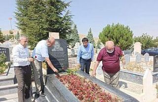 Musa Eroğlu’ndan bozlak ustası Ertaş’a dua