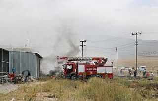 Niğde’de boru fabrikasında yangın