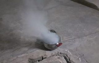 Ocakta unutulan yemek yangına neden oluyordu