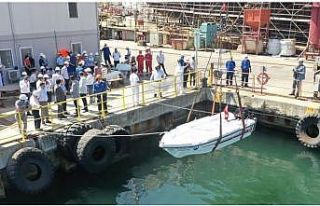 Öğrencilerinin yaptığı tekne Marmara’yla buluştu