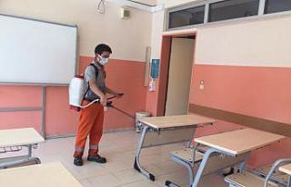 Okul sezonu öncesi temizlik ve dezenfekte çalışması