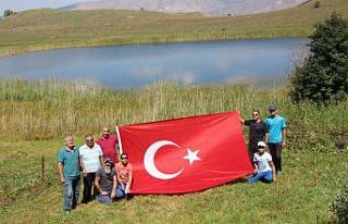 Oltulu doğaseverlerden 30 Ağustos Zafer Bayramı...