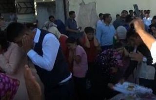 Önce yüzükleri taktı sonra magandalık yaptı