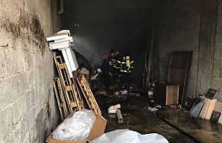 Oto yıkama deposunda yangın