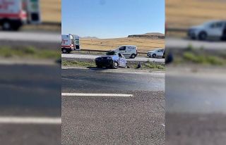 Otomobil takla attı: 2 yaralı