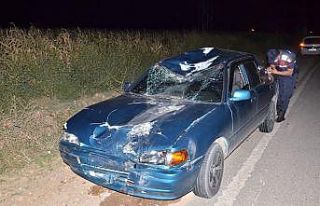 Otomobilin çarptığı bisikletli yaşamını yitirdi