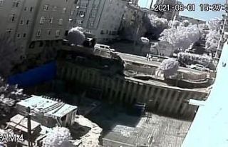 (Özel) Bağcılar’da inşaatın temel duvarı böyle...