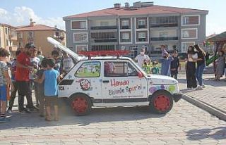 (Özel) Çocukları spora teşvik etmek için süslediği...
