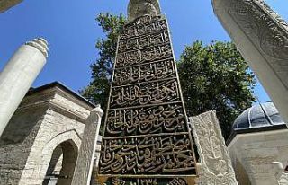 (ÖZEL) Eyüpsultan Mezarlığı’nda dikkat çeken...