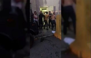 (Özel) Gaziosmanpaşa’da yan bakma kavgası kamerada