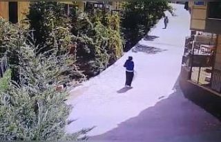 (Özel) İstanbul’da haltercileri aratmayan kadın...