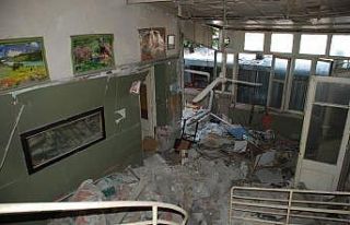 (Özel) Latife Hanım’ın doğduğu köşk harabe...