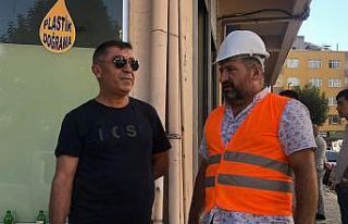 (Özel) Molozların altında kalan yavru kediler böyle...