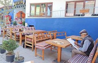 (ÖZEL) Müdürü ‘Aferin’ dedi ressam oldu