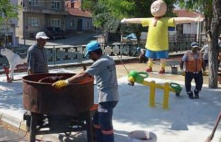 Parklarda revize çalışmaları sürüyor