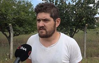 Poliklinik önünde ambulans bekleyen yaralı kadın...