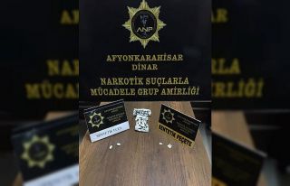 Polis üst araması yaptığı iki şahısta uyuşturucu...