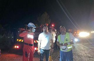 Pursaklar Belediye Başkanı Çetin yangın bölgesi...