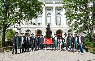 Rusya’da yüksek lisans programını tamamlayan...