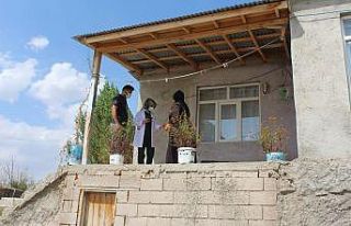 Sağlık ekibi kapı kapı dolaşıp aşı yaptı