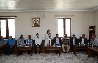 Şahin, kırsal mahallelerde yenilenen yol çalışmalarını...