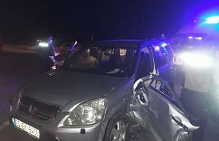 Sakarya’da cip ile hafif ticari araç çarpıştı:...