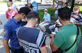 Samsun polisinden parklarda uygulama