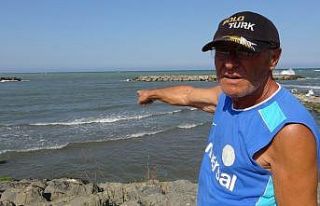 Samsun’da denizde boğulma tehlikesi geçiren 2...