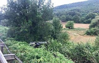 Samsun’da otomobil şarampole yuvarlandı: 2 yaralı