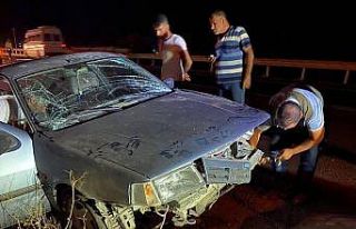 Şarampole devrilen otomobilden burunları bile kanamadan...