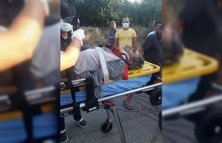 Şarampole otomobil devrildi: 3 yaralı