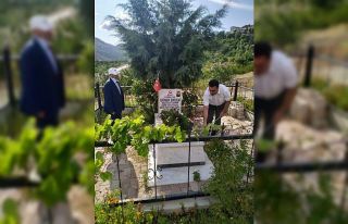 Şehitliğe anlamlı ziyaret